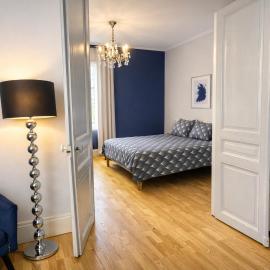 Suite Yves Klein - proche gare et centre-ville- entrée privée, hotel a Remiremont
