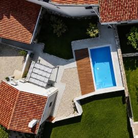 Villa Allegra Design Heritage 2026 - Private Swimming Pool & Garden, Hotel in Valtura