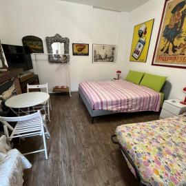 Room Saronno + B&B