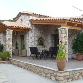 Villa Lobos (Labrini), hotel a Kerion
