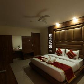 Hotel Katra Grand