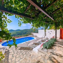Stone Villa with sea view and pool