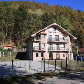 Retreat House Serbia - Vila Nikola, hotel em Brus