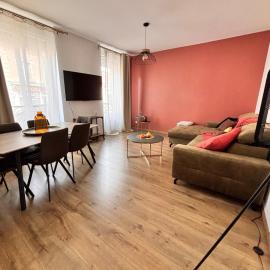 Fully equipped 1-bedroom apartment 4 people Free parking, hotel a Toul