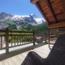 Chalet Meije Appart at La Grave, hotel a La Grave