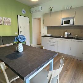 Grisoni Brothers' Lake House - Grisoni Sun Terrace