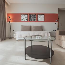 Likehome Apartments, hotell i Orestiada