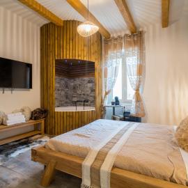 Le 4 meraviglie, khách sạn ở Alghero