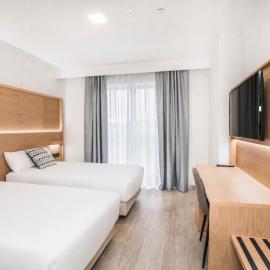 Hotel Ciudad De Ávila, hotel em Ávila