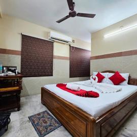 Anandaloke Guest House