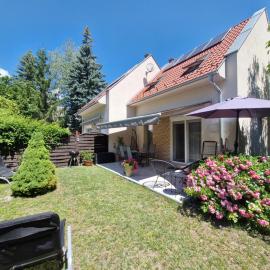 Fenyves Ferienhaus 2 ****, hotel in Balatonfenyves