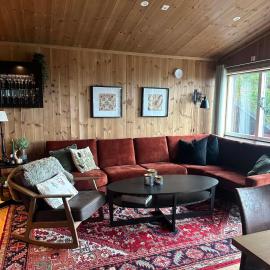 Harevadet 221, hotel i Volda