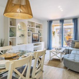 Boutique Bolonia, hotel v mestu Aduanas