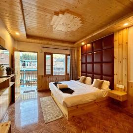 Hotel Durga Mall Road, hotel em Manali