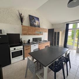 Au clos des hirondelles, hotel in Sompt