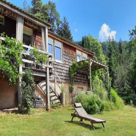 Chalet in Raon-l'Étape near Lake