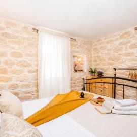 Golden Dream in Diocletian Palace