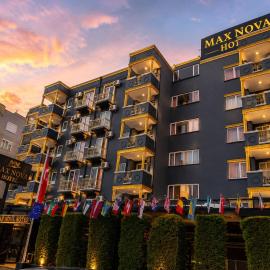 Max Nova Hotel