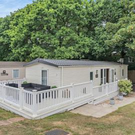 Maple Brook Lodge Sea Breeze Shorefield