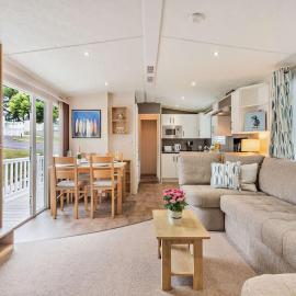 Maple Brook Lodge Sea Breeze Shorefield