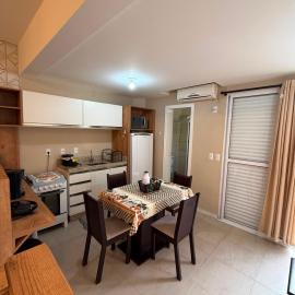Loft 102 Farol de Santa Marta, hotel u gradu Laguna