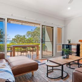 Tinaroo Lodge Lakeview Escape with Pool Access, hotel a Tinaroo