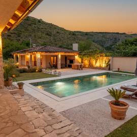 Villa Four Olive Trees