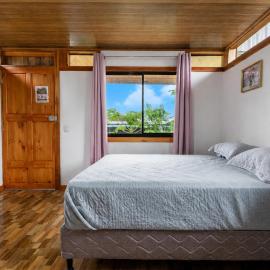 Habitación privada cabañas Bella vista, hotel a Hojancha