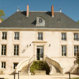 Coureilles Appartements et Suites