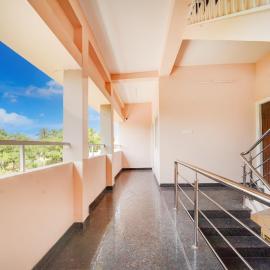 Hotel O by OYO Praneeth Residency, viešbutis mieste Irugūr
