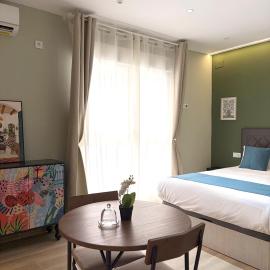 Feliz Apartment