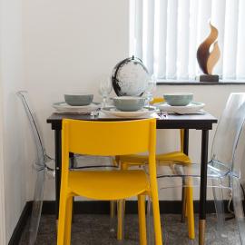 2 Bed House, 6 Separate Beds, Long Stays, Contractors, khách sạn ở Halton