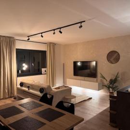 Moderne Neubauwohnung โรงแรมในGrifte