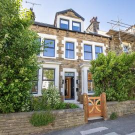 Spacious Central Harrogate Retreat, hotel a Harrogate