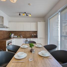 Gżira, 2 bedroom apartment, hotel in Il-Gżira