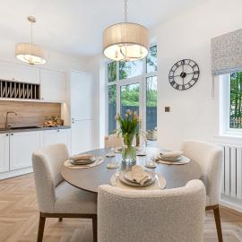 NEW! Threadfold Townhouse - Peaceful Riverside Stay - Sleeps 6