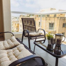 Mercury Suites by Haven and Keys Malta, hotell i Sliema