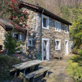 Rustico Marietta by HolAp SA