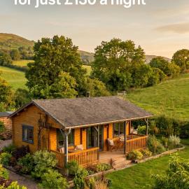 The Malvern Hills, Courtyard Cabins,Tom Cabin, hotel in Great Malvern
