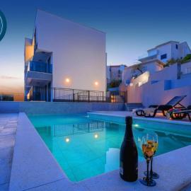Apartments Penthouse Lux