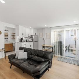 Newly Renovated 1BR Suite, Patio BBQ, Fire Pit, hotel em Simi Valley