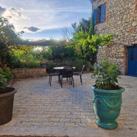 Mas Teranga dans les Cevennes, hotel u gradu Saint-Privat-des-Vieux