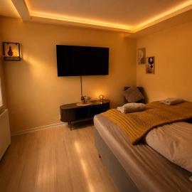 4SEASONS - Amber Spring Suite, hotel din Aalborg