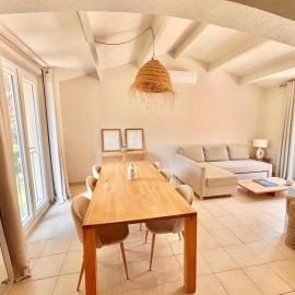 Maison de charme à Grimaud, Terrasse, clim et parking