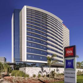 ibis Ribeirao Preto Vila do Golf Shopping, hotel v mestu Ribeirão Preto