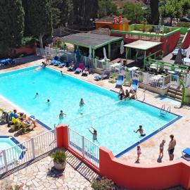 Camping les Lauriers Roses, hotel u gradu 'Fréjus'