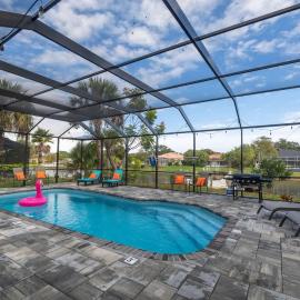 Coastal Luxe Retreat - Team Joseph Ellen