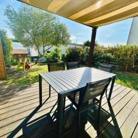LE COCON - Maison Calme avec Jardin et Parking