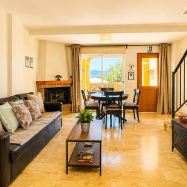 Valle del Este Golf House with Pool & Terrace near Vera Beach, hotel u gradu Vera