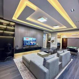 Iriya Luxury Apartments – hotel w mieście Otinshi